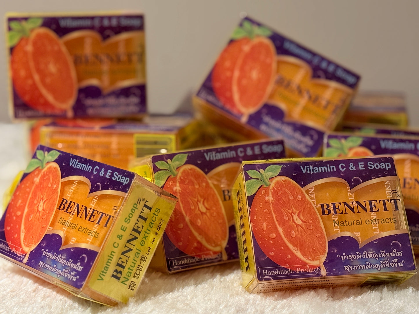 BENNETT NATURAL EXTRACTS Vitamin C & E Soap (130 G.)