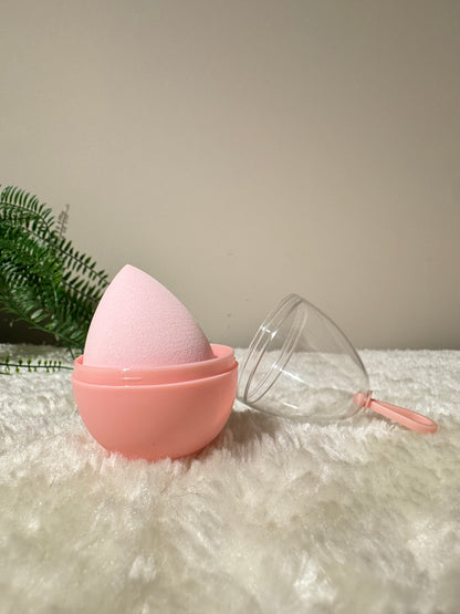 Makeup Sponge + Egg-Shaped Case